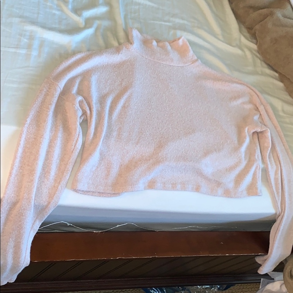 Women’s cropped sweater